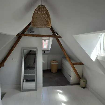 Centrally Located, Fully Furnished Luxury *